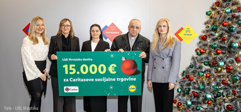 Slika: Lidl HRVATSKA uručio blagdanske donacije u vrijednosti 45.000 eura - Donacije su usmjerene Caritasovim socijalnim trgovinama i bankama hrane