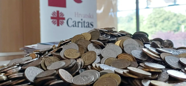 Slika: ZAVRŠEN PROJEKT SPASI KUNU OD PROPASTI, DARUJ JE ZA 1000 RADOSTI! – PRIKUPLJENO VIŠE OD 4 MILIJUNA KUNA