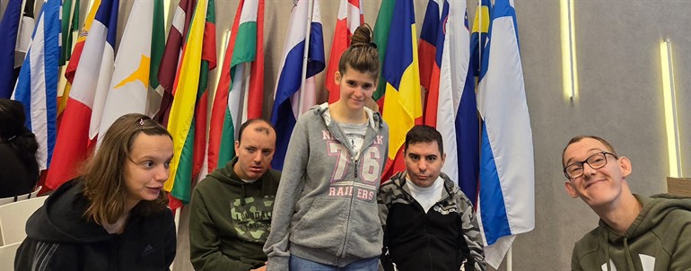 Slika: SAMO BOD DO POBJEDE: CARITASOVI KORISNICI DRUGI NA INKLUZIVNOM KVIZU